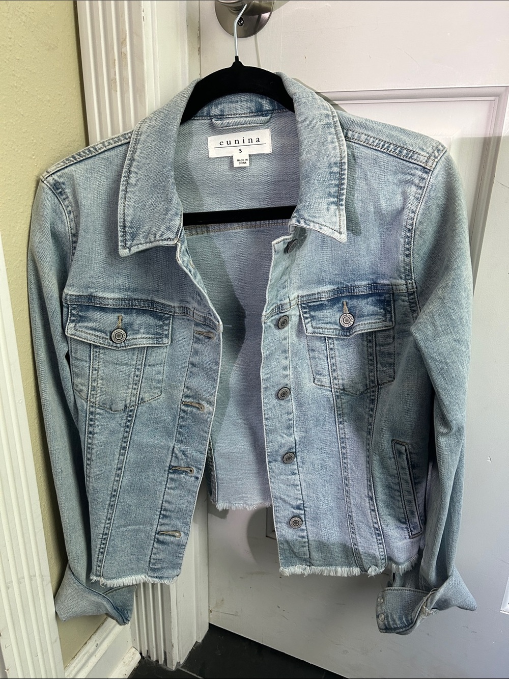 Women’s eunina Jean Jacket
